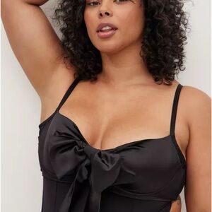 Black Satin Bow Bodysuit Torrid NWT